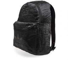 Laden Sie das Bild in den Galerie-Viewer, ADIDAS | CLASSIC BACKPACK - Itay-2